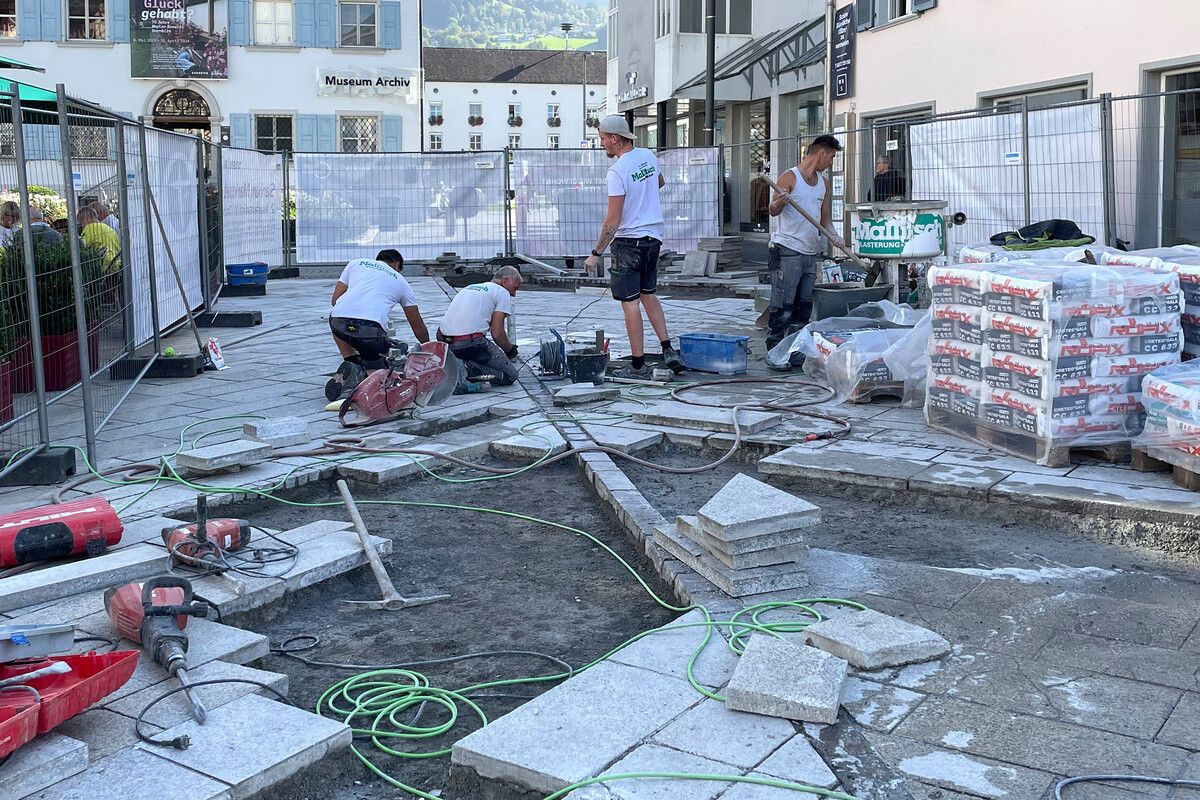 Das nächste Stück Marktplatz bekommt einen neuen Belag.⇒Stadt