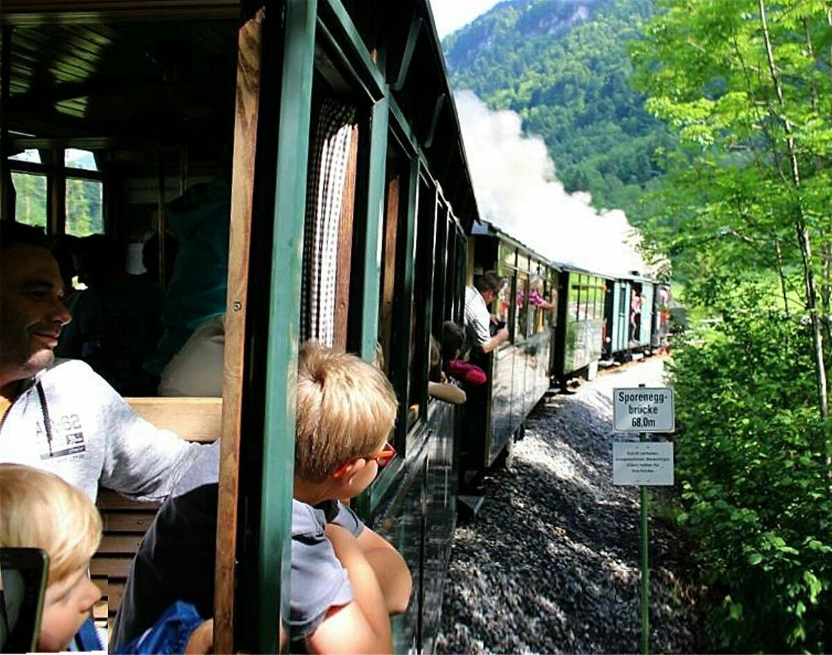 Der Museumsbahnverein ist so flexibel, dass auf Anfrage immer wieder spontan und unkompliziert Sonderfahrten eingelegt werden können, die natürlich auch öffentlich zugänglich sind.⇒Peter Strauss (4)