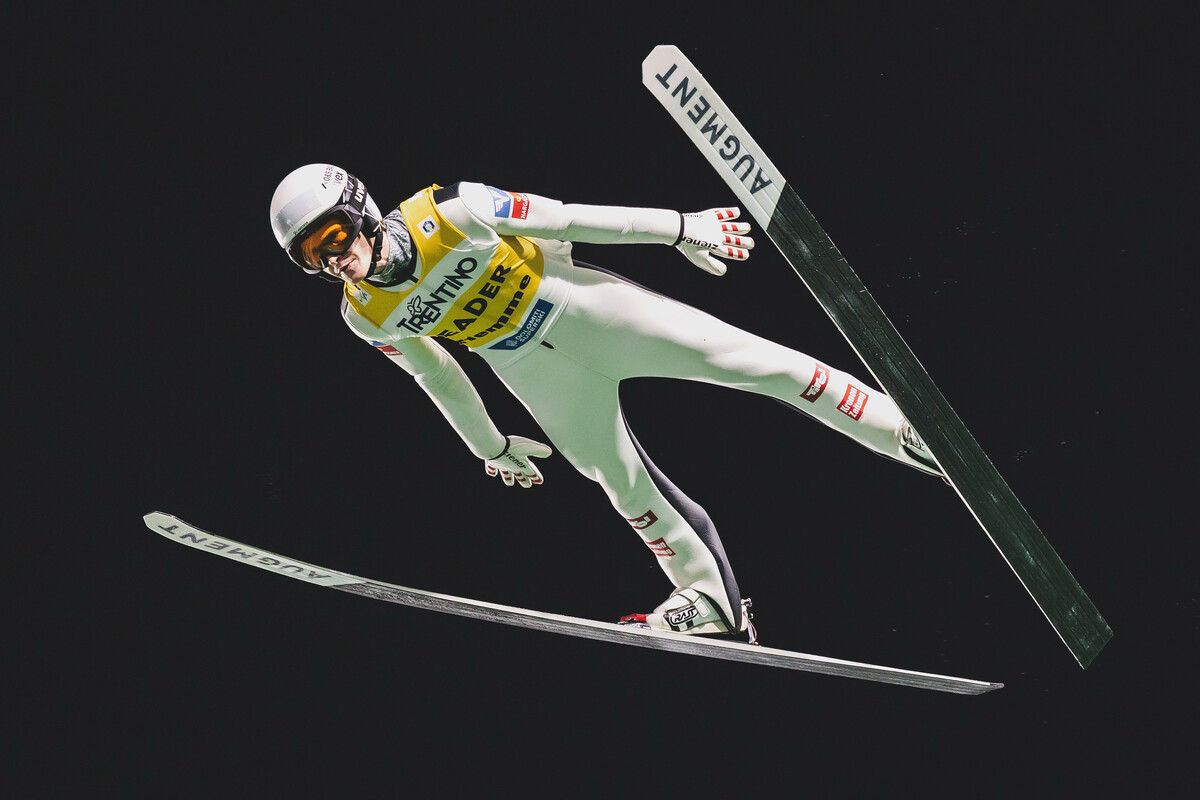 Der Schoppernauer Niklas Bachlinger ist am Wochenende bei den Continentalspringen in Hinterzarten gefordert. Mit Topleistungen will er sich den offenen ÖSV-Startplatz für die anstehende Weltcupsaison sichern. ⇒EXPA