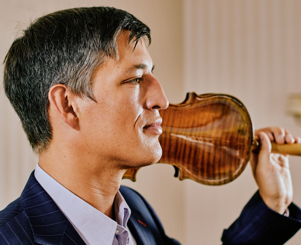 Der Violinist Pawel Zalejski spielt in Hohenems.