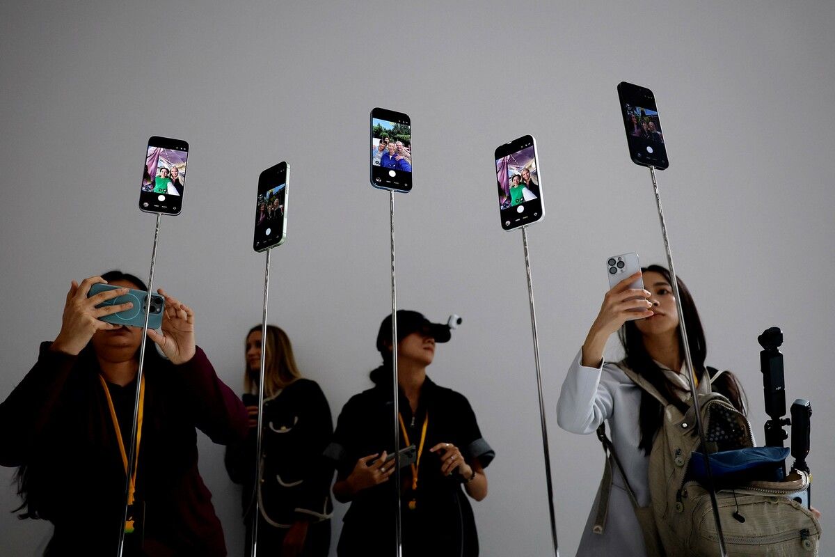 Die neue iPhone-Generation: Das Air-Modell ist mit 5,6 mm das bisher dünnste iPhone.⇒afp