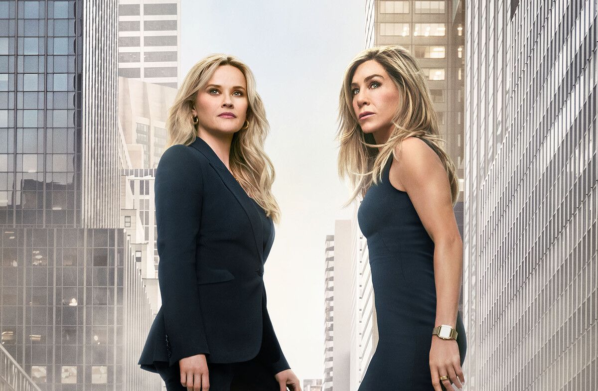 Die Serie ist eine Satire über US-amerikanische Nachrichtensender.⇒APPLE TV