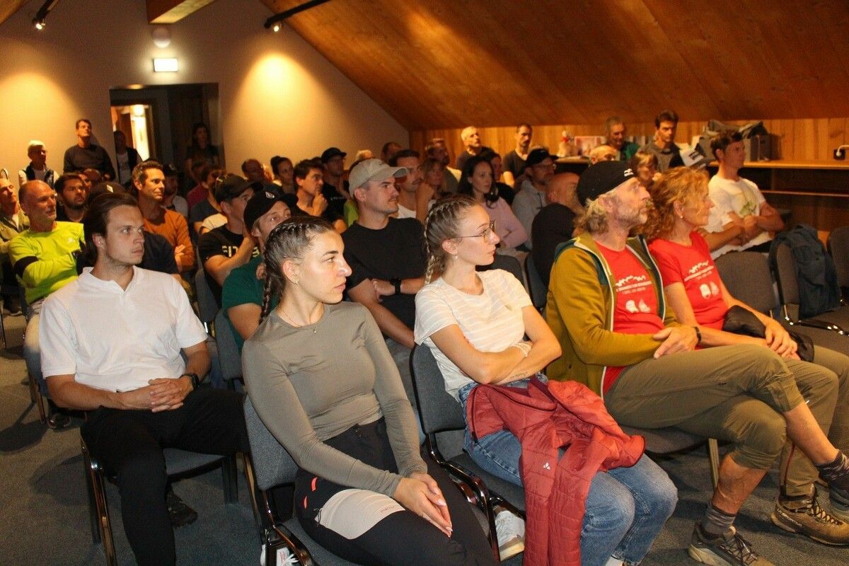 Eine Einstimmung auf die Seven Summits Tour gab es für das Publikum im Berghaus.