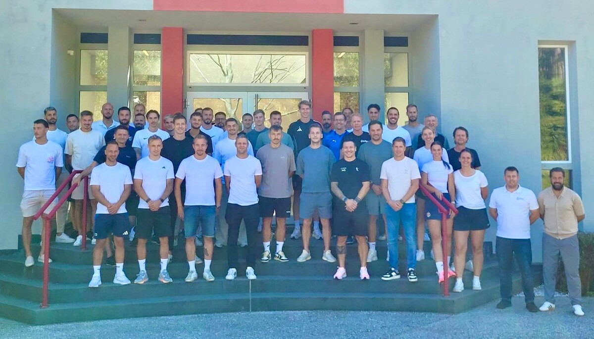 Gemeinsam mit Fußballgrößen wie Aleksandar Dragovic, Marko Stankovic, Markus Suttner oder Christopher Trimmel lernt Matthias Maak für die UEFA-B-Lizenz als Trainer. ⇒privat