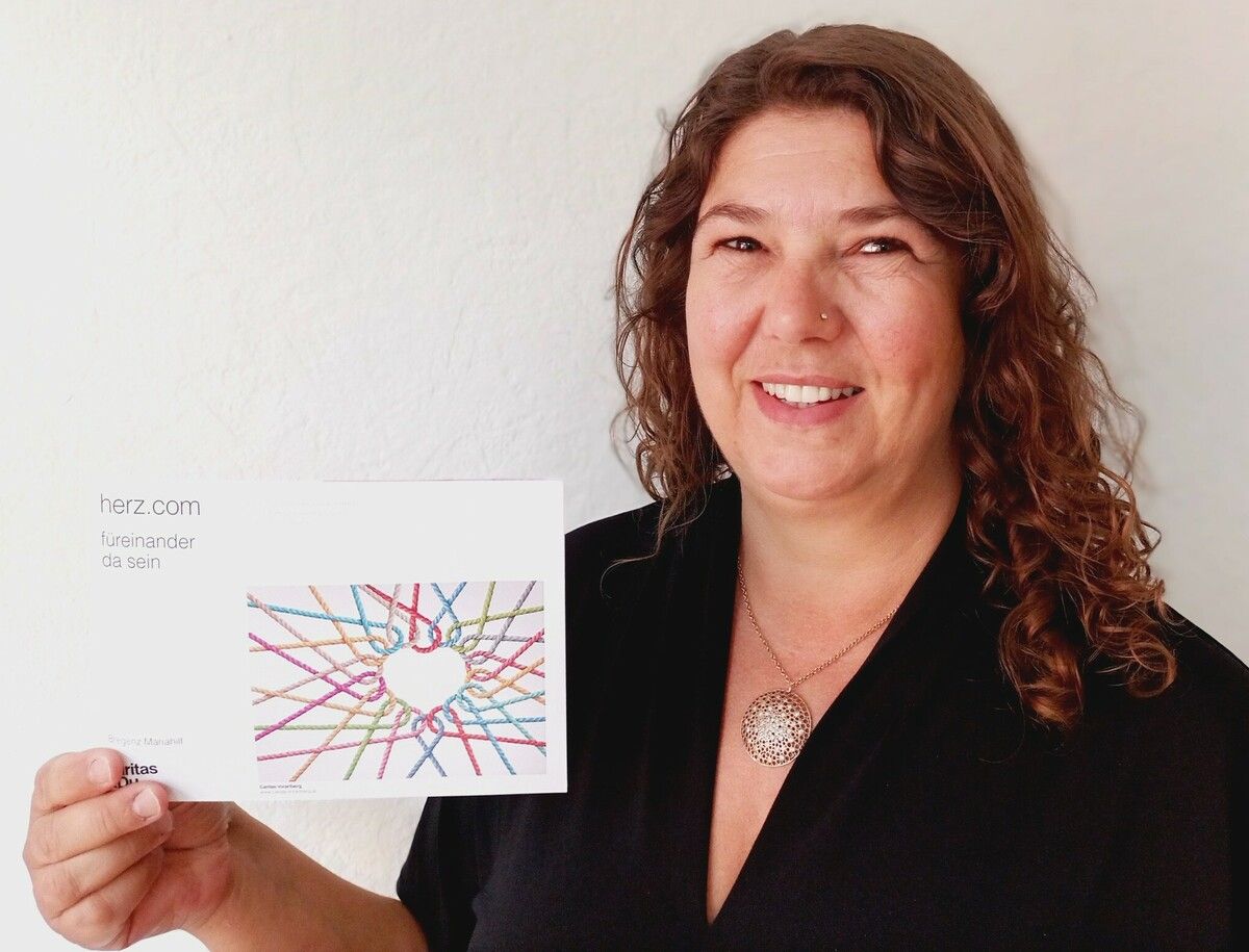 herz.com-Koordinatorin Sandra Küng. ⇒Caritas