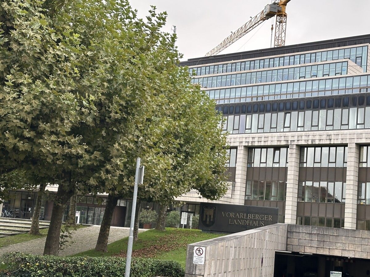 Im Landhaus in Bregenz hat man sich den Sozialfonds angesehen – und etwas ­gefunden.⇒ VOL/Mayer
