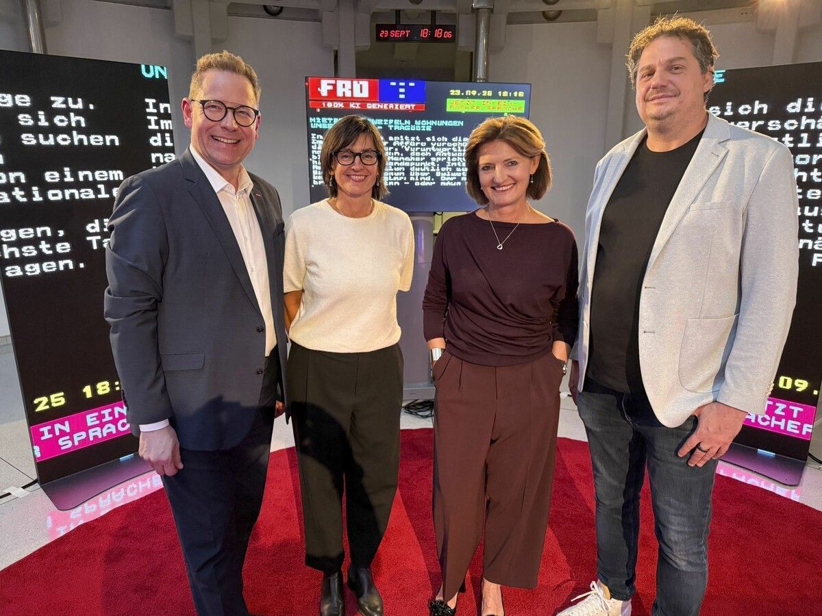 Landesdirektor Markus Klement, Carina Jielg, Jasmin Ölz und Künstler Stefan Kainbacher luden ins Landesfunkhaus.⇒Franc