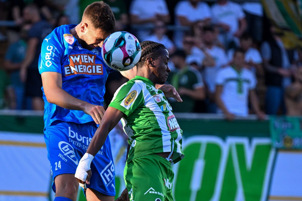 LUSTENAU,AUSTRIA,19.SEP.25 - SOCCER - ADMIRAL 2. Liga, SC Austria Lustenau vs Floridsdorfer AC Wien. Image shows Marco Untergrabner (FAC) and Seydou Diarra (A.Lustenau). Photo: GEPA pictures/ Oliver Lerch
