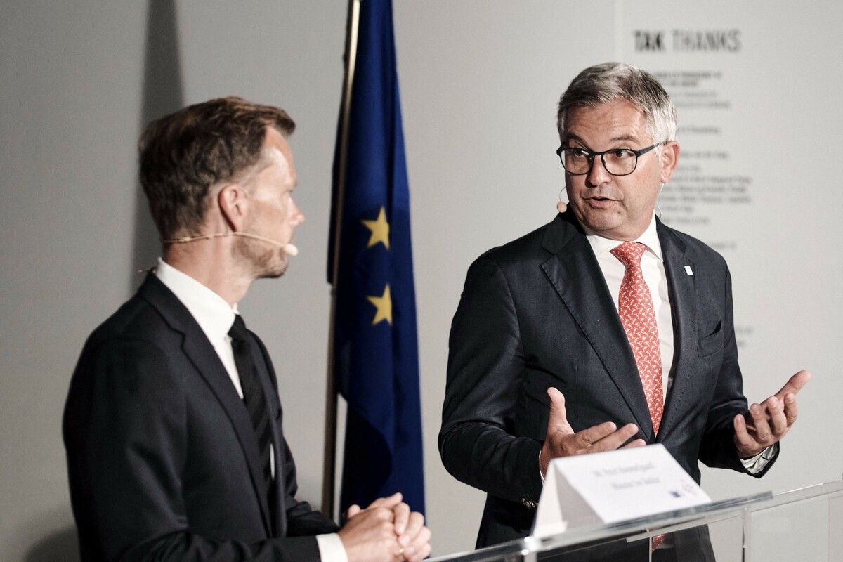 Magnus Brunner betont in Brüssel die Notwendigkeit klarer Migrationskontrolle. afp