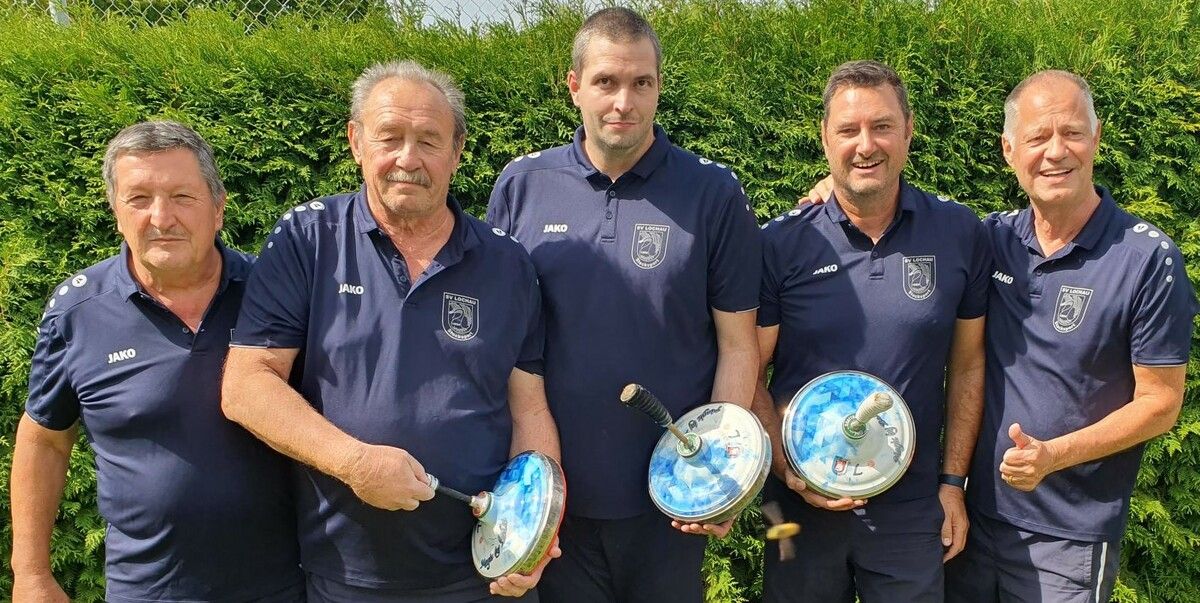 Mit Nervenstärke zum Titel: Das Team des SV Lochau krönte sich zum Landesmeister im Stocksport.