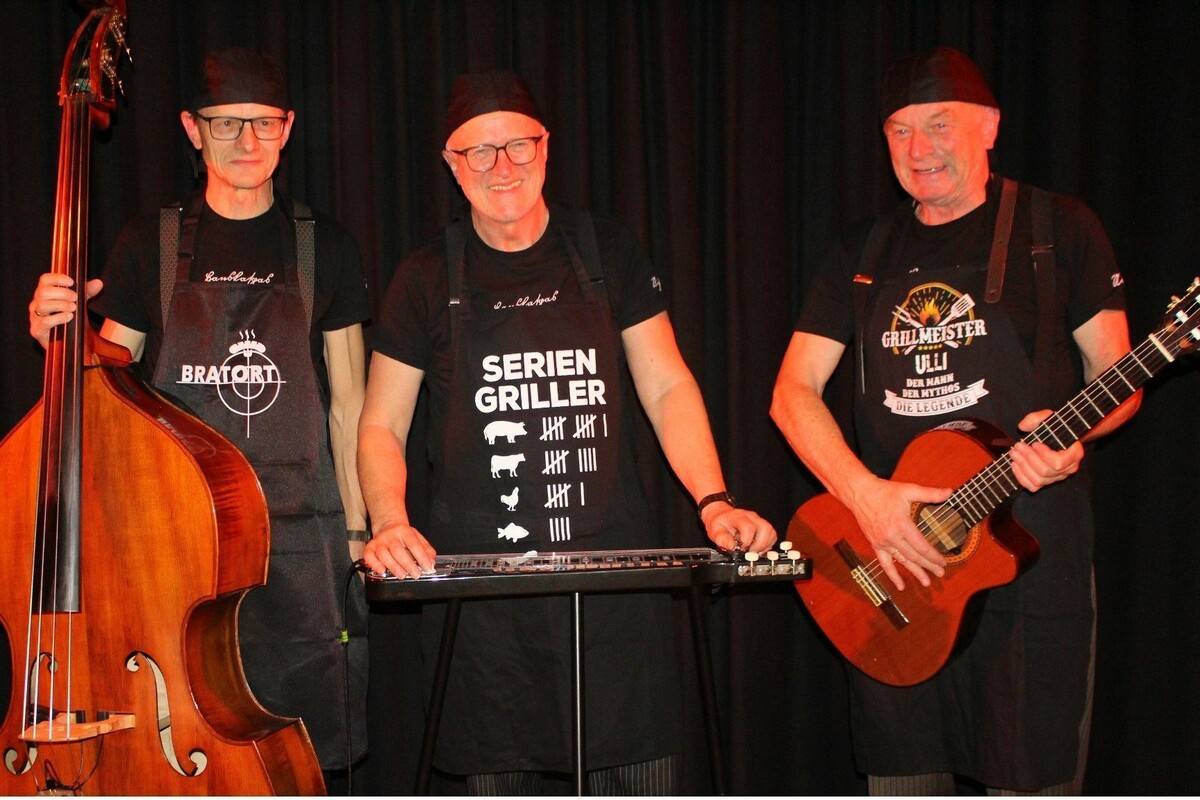 Nach dem „Solo für drei Enkel“ ist am 2. Oktober in Nüziders und am 4. Oktober in Bildstein wieder d’Wieborsito mit an Bord. ⇒stp