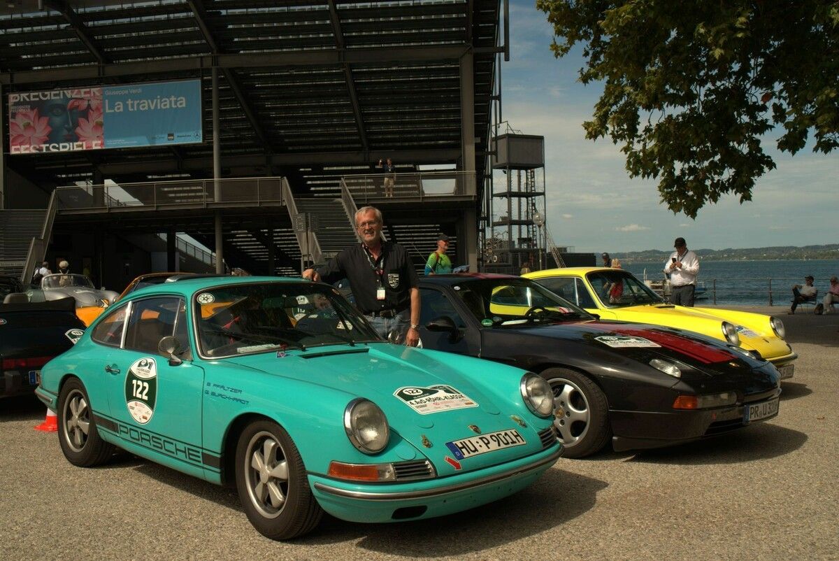 Porsche 911 (1965) mit Pilot Bernhard Pflätzer.