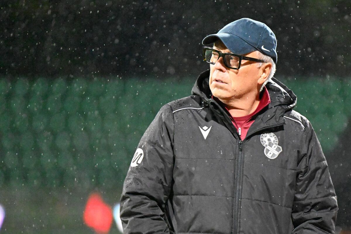 Regi van Acker gab auf der Seitenlinie alles für den ersten Saisonsieg. Doch am Ende blieb es beim 0:0 gegen Austria Salzburg. ⇒gepa