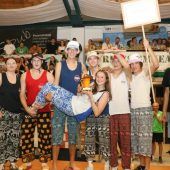 Team „Bali“ erobert den Ping-Pong-Pokal