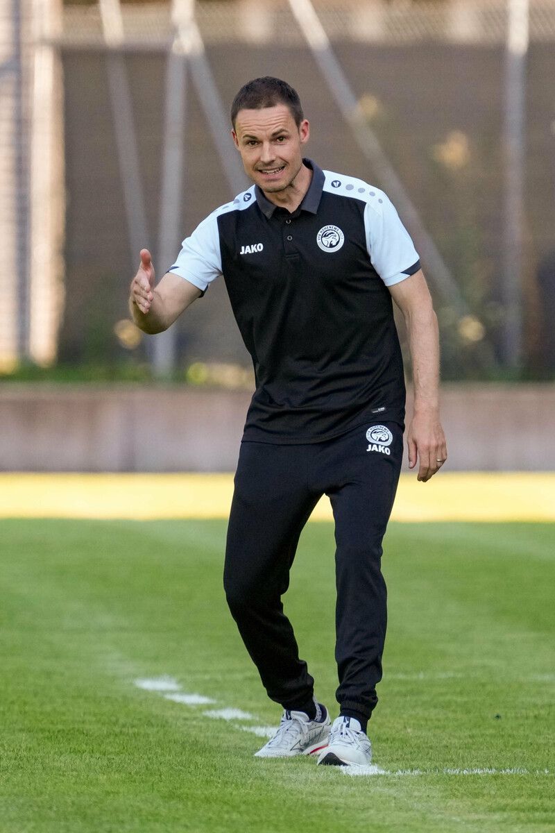 Nach einem positiven Fazit hat sich VfB-Trainer Werner Grabherr neue Ziele für das Frühjahr gesetzt.⇒VN-Stiplovsek