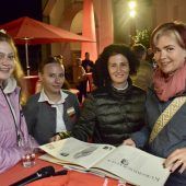„7000 strömten zur ­Film-Welturaufführung”