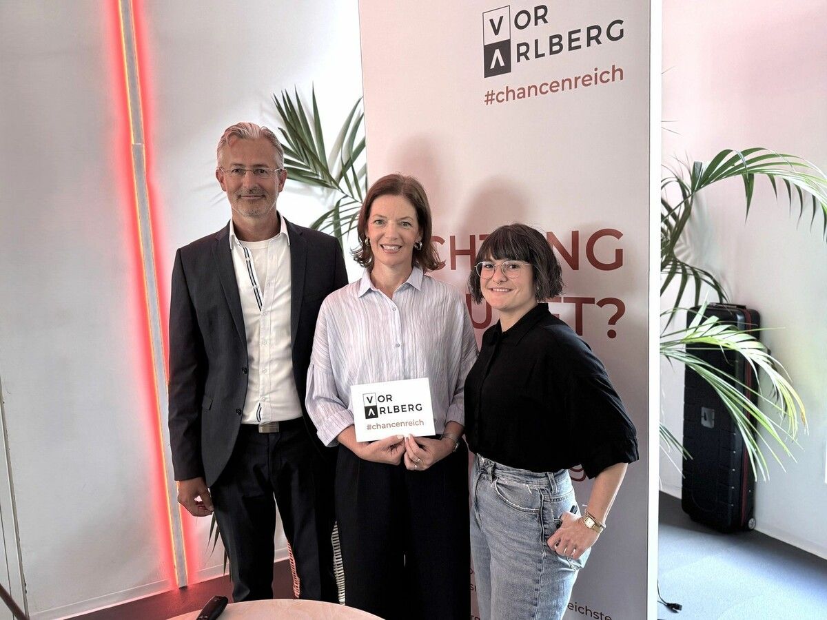 Wisto-Geschäftsführer Jimmy Heinzl, Christina Meusburger (Marke Vorarlberg) und FHV-Dozentin Marilena Tumler bei der Veranstaltung am Campus V.⇒Sigrid Juen