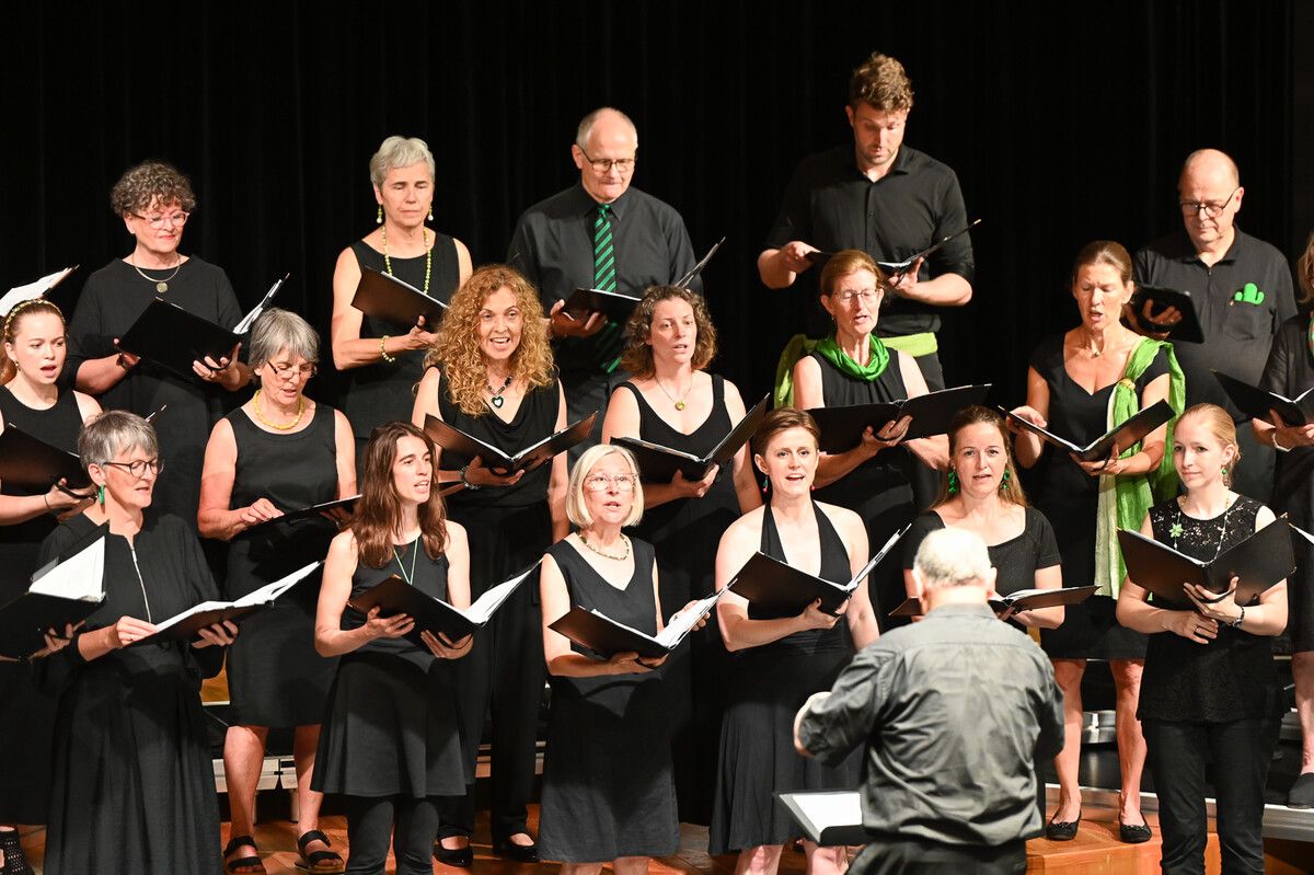 Offene Proben laden Neugierige ein, die Freude am gemeinsamen Singen in Vorarlbergs Chören zu entdecken. ⇒Chorverband Vorarlberg