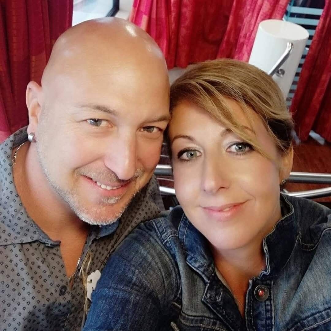 Aline Weninger mit ihrem Mann Niki.