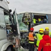 Zwei Schwerverletzte und ein Toter nach Unfall in Niederösterreich