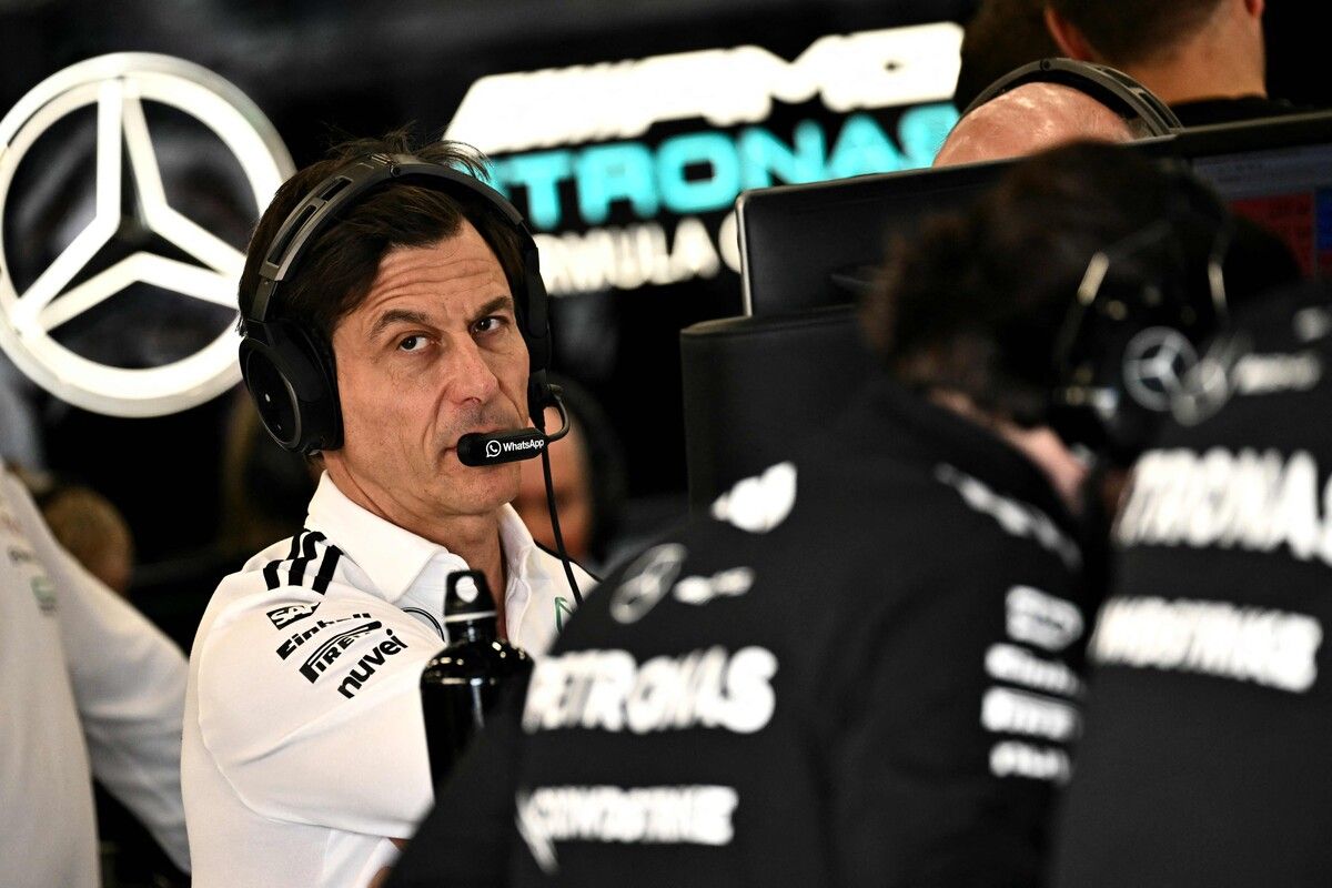 Blickt einer Revolution in der Formel 1 entgegen: Mercedes-Boss Toto Wolff.⇒