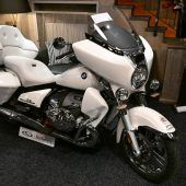 Papst-Motorrad wird versteigert