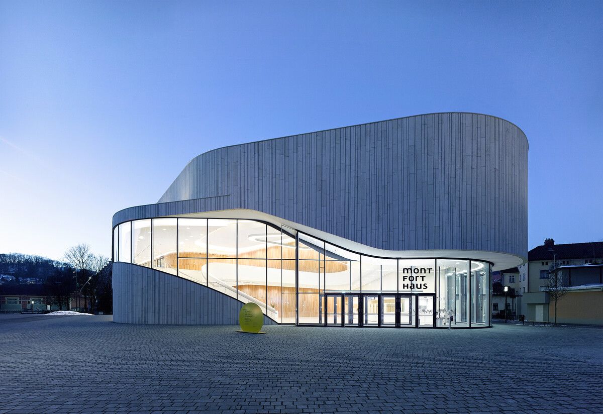 Das Montforthaus ist ein zentraler Kultur- und Veranstaltungsort in Feldkirch. ⇒Matthiessen