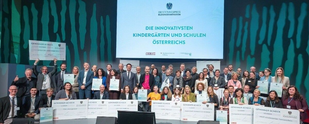 Dass drei von 15 Preisträgern (20 Prozent) aus Vorarlberg kommen, stellt auch den Ländle-Bildungseinrichtungen ein gutes Zeugnis aus.⇒stp (2)