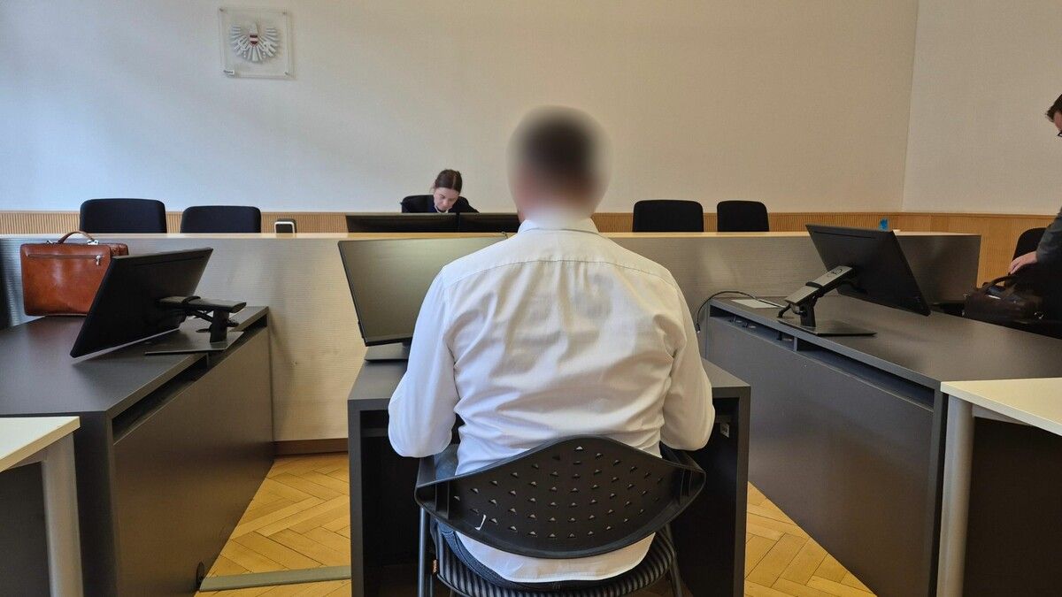 Dem Angeklagten droht ein Schuldspruch wegen schwerer Körperverletzung und Raufhandel. ⇒EC