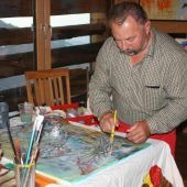 Ausstellung verbindet Kunst, Text und Wettbewerb
