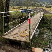 Karrensteg als Behelfsbrücke in Satteins