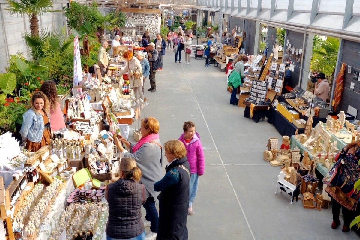 Der Koffermarkt in der Gärtnerei Augarten Kopf feierte fast unbemerkt sein zehnjähriges Bestehen.⇒he (2)
