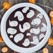 Ein Geisterkuchen zu Halloween