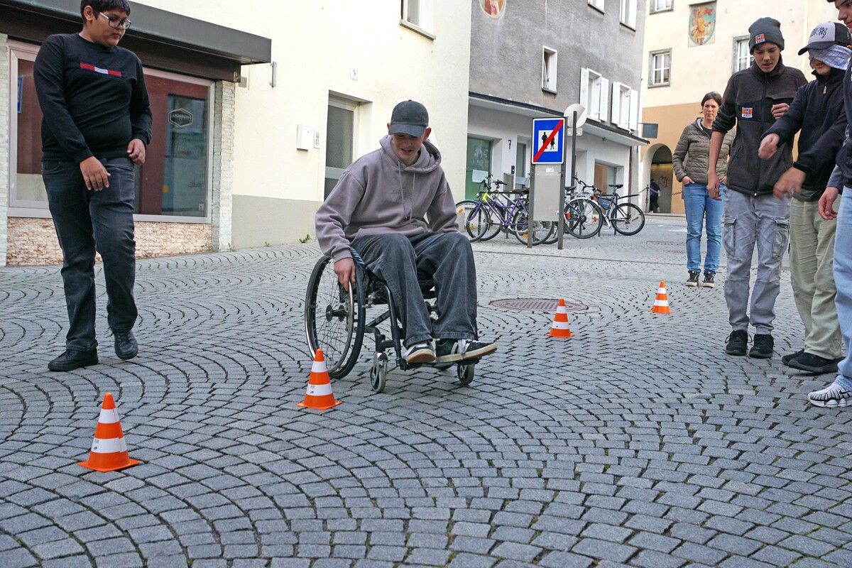 Die Jugendlichen bekamen im Rahmen von „Bludenz Inside“ Einblick in verschiedene Jugend- und Sozialeinrichtungen. ⇒aha