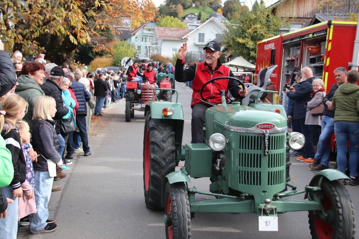 Die Oldtimer-Traktoren begeisterten auch in diesem Jahr.