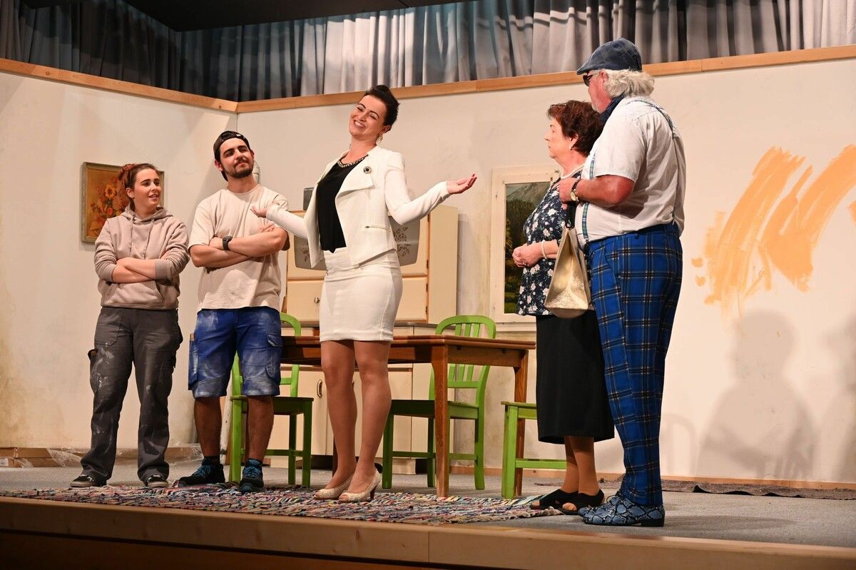 Die Theatergrupp Wald-Dalaas überzeugten mit ihrem neuesten Stück.⇒ DOB
