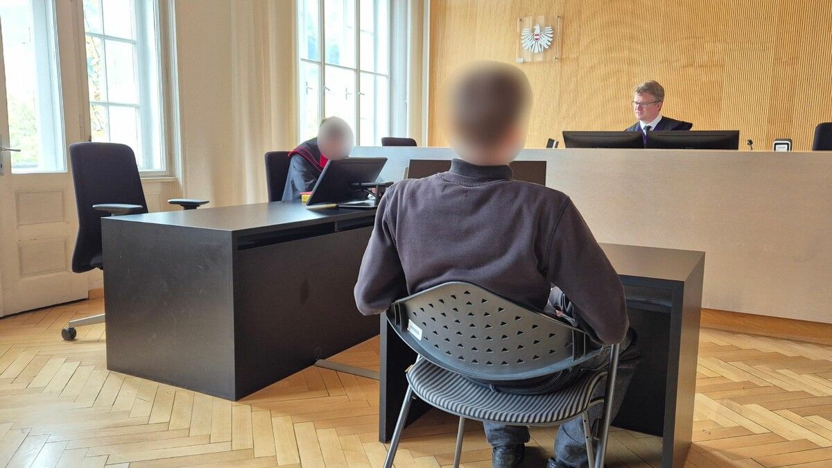 Ein 18-Jähriger musste sich wegen schwerer Sachbeschädigung vor Gericht verantworten. ⇒EC