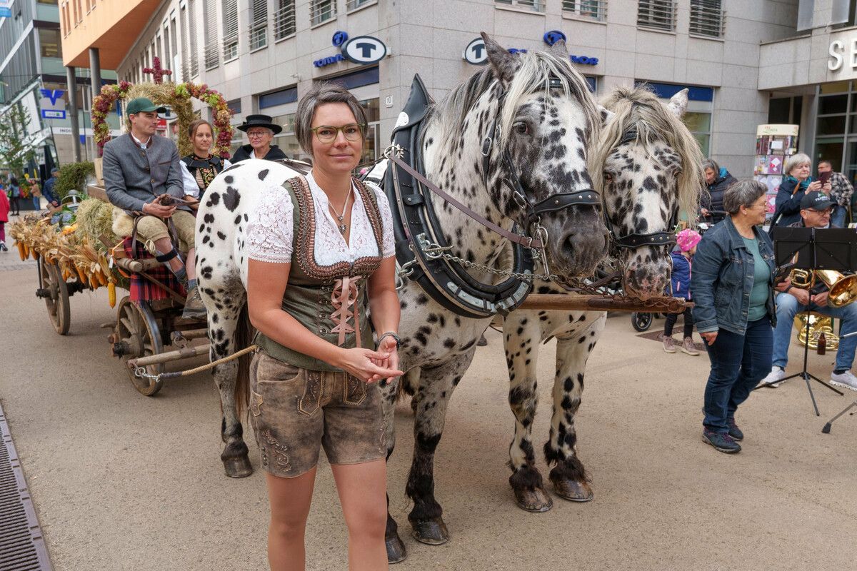 Ein Höhepunkt des Festes war der feierliche Einzug des Pferdegespanns. ⇒VN/Stiplovsek