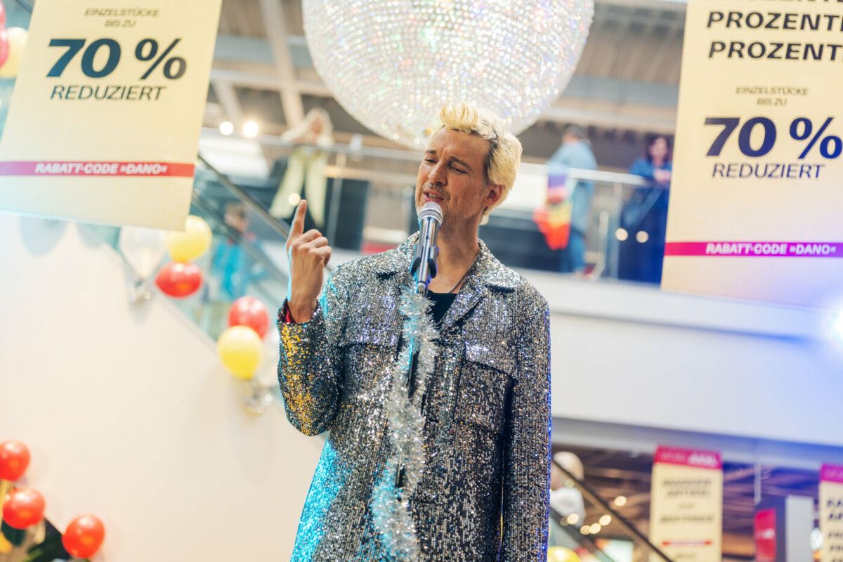 Ein Ohrwurm: Der von Florian David Fitz gesungene Titelsong.⇒Pantaleon Films