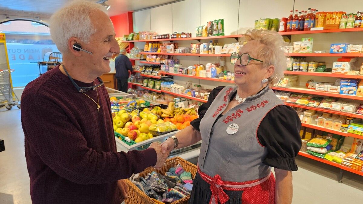 Elmar Stüttler mit Heidi Raus in Bludenz. ⇒Andreas Seeburger