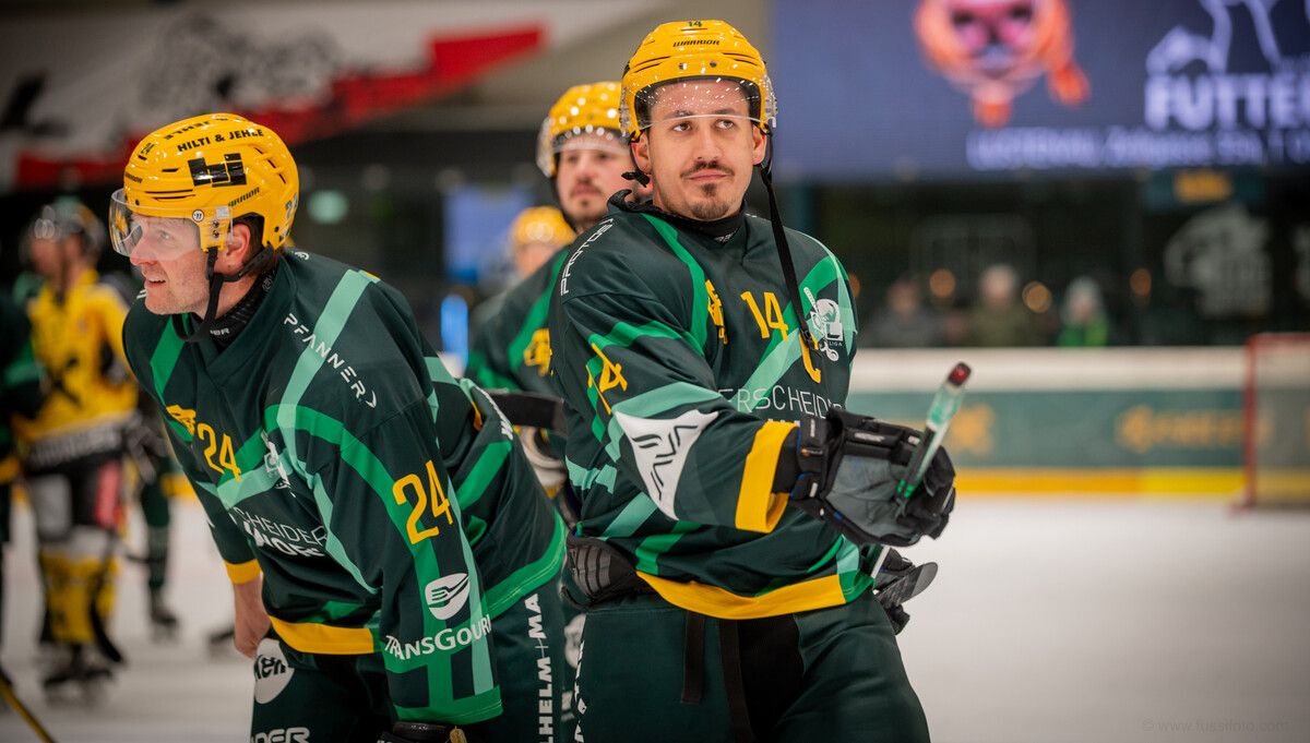 Erwartungsvoll gehen die Lustenauer in das erste Saisonderby gegen die Bulldogs aus Dornbirn.⇒EHC