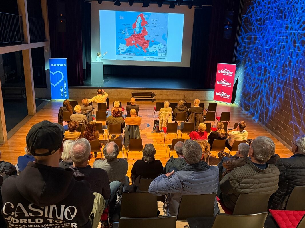 Expertinnen und Experten beleuchten in der Vortragsreihe die vielfältigen Facetten regionaler Geschichte – von Architektur über Energie bis zur Erinnerungskultur.⇒Stadt Bludenz