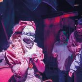 Zwischen Horror und Showbühne