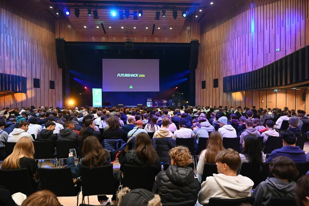 Futurehack begeisterte gut 600 Jugendliche. Die Referenten ermutigten die jungen Leute, an sich zu glauben.⇒Bernadette von Sontagh (2)