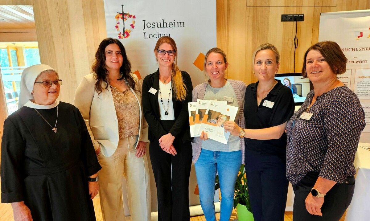 Im Rahmen eines „Tags der offenen Tür“ hat das Alten- und Pflegewohnheim Jesuheim in Lochau zu einem informativen und unterhaltsamen Nachmittag ins neue Haus eingeladen.⇒bms (3)