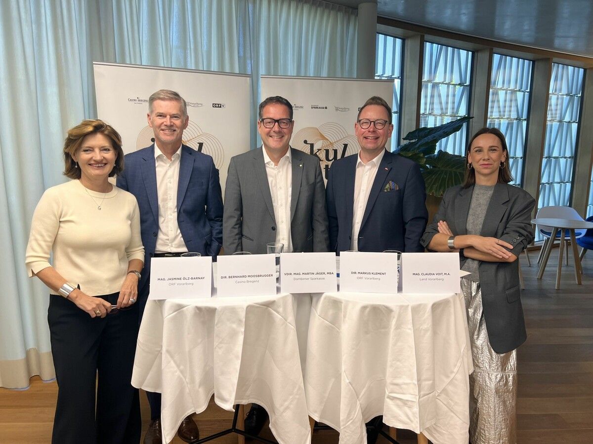 Jasmin Ölz-Barnay, ORF Vorarlberg, Bernhard Moosbrugger, Casino Bregenz, Martin Jäger, Dornbirner Sparkasse, Markus Klement, ORF Vorarlberg und Claudia Voit, Land Vorarlberg. ⇒VN/ama