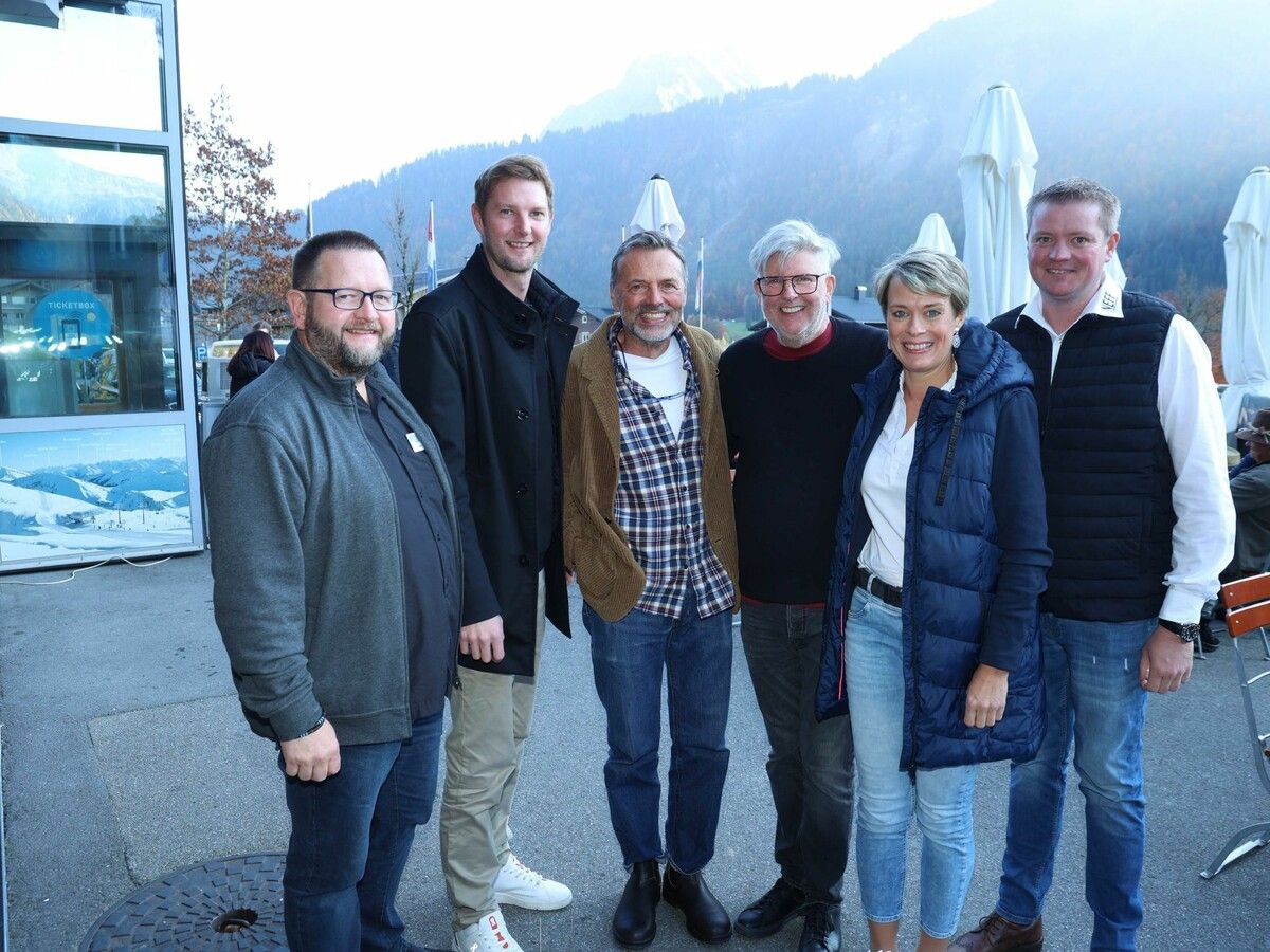 Jürgen Brandstetter („Vorspannhof Mayr“), Lukas Hundsdorfer (Neckenmarkt), Christian Fischer (Sooss), Martin Strolz („FranzMichl“), Sylvia Hugl („Hugl-Wimmer“, Poysdorf) und Christopher Neff (Podersdorf).⇒Arno Meusburger