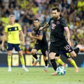 Messi brilliert mit Dreierpack