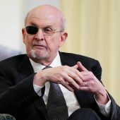 Rushdie kämpft mit den Narben des Attentats