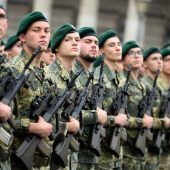 Längerer Wehrdienst steht im Raum